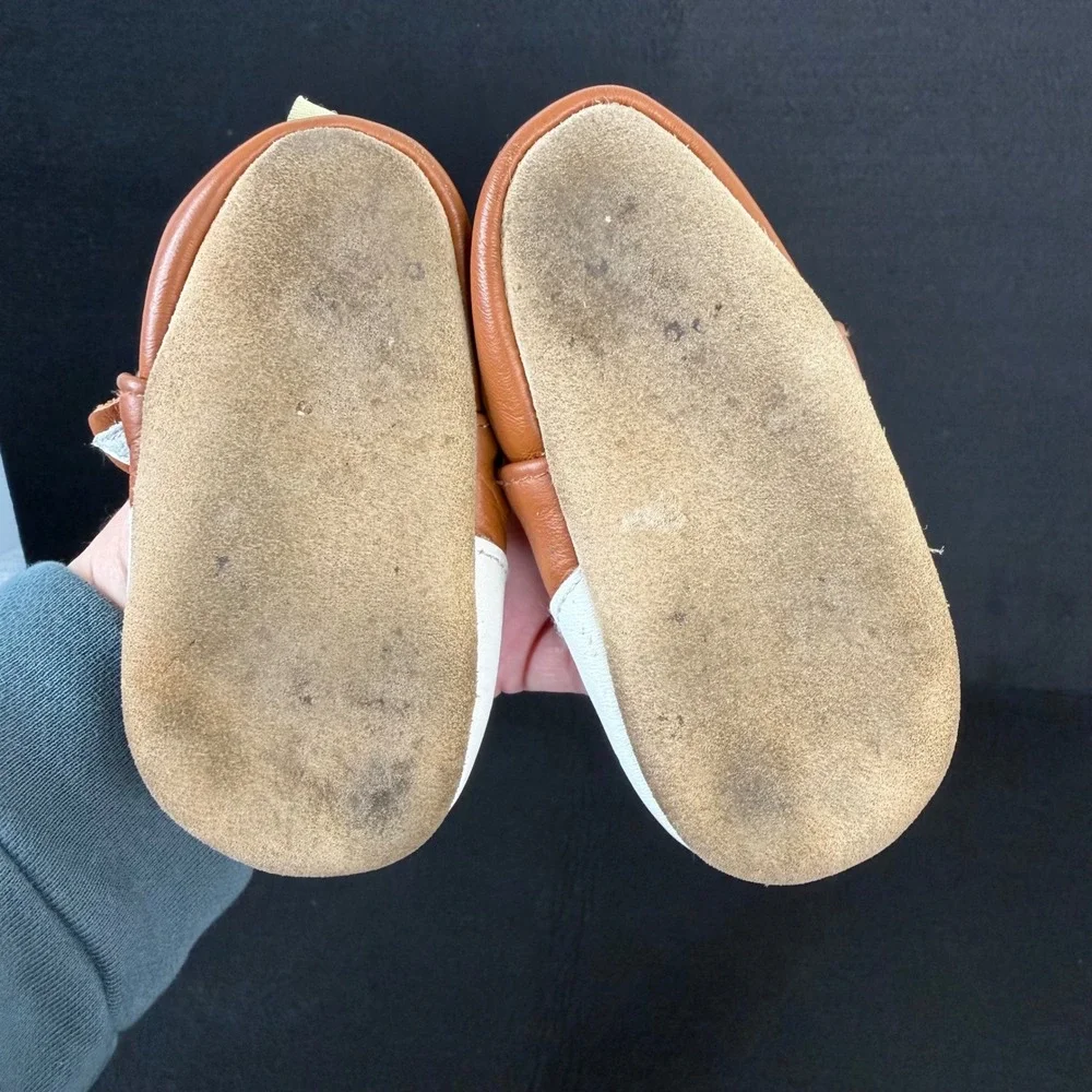 N/A leather sole